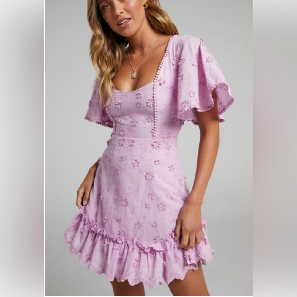 Showpo Flutter Sleeve Floral Dress